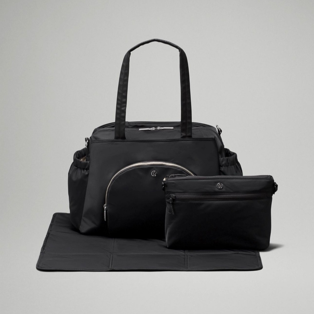 Lululemon New Parent Tote Bag 20L in Black